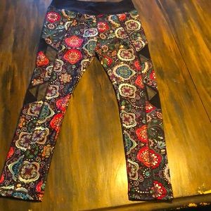 VOGO leggings Mandela . Size M